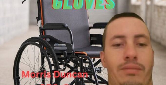 Best wheelchair gloves 2023